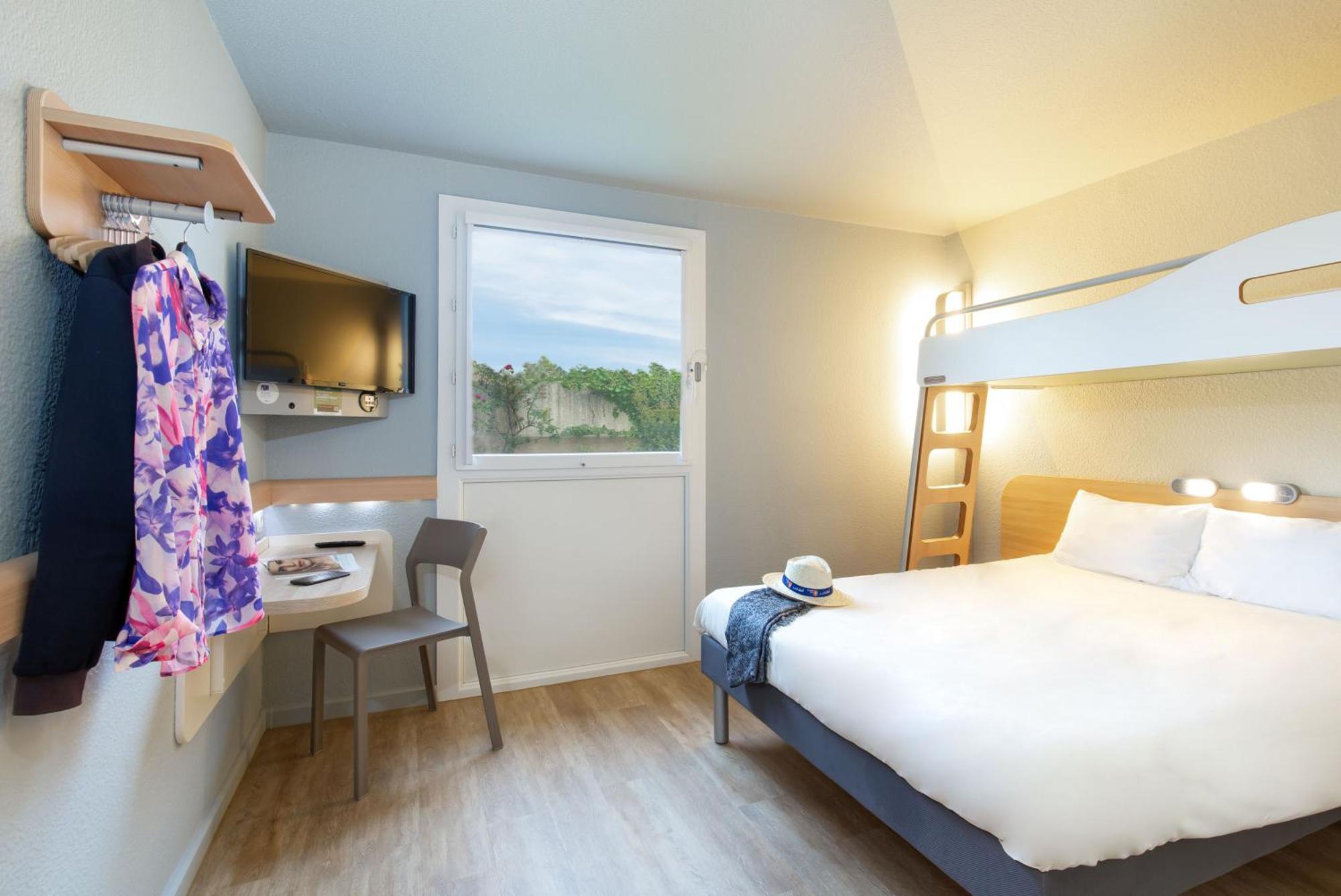 Ibis Budget Кавайон Екстер'єр фото
