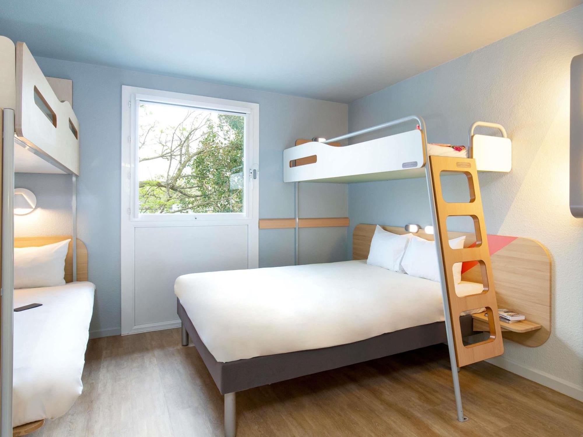 Ibis Budget Кавайон Екстер'єр фото
